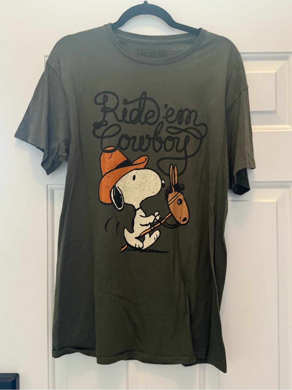 Peanuts Olive Green Snoopy Rope Graphic Tee - Picture 1 of 2